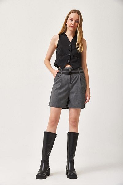 CALİENTE Premium Fabric Feature Shorts with Double Belt Pockets Smoked