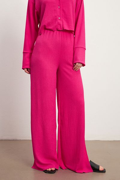 MODAGEN Women's Fuchsia Slit Detailed Crinkle Pants