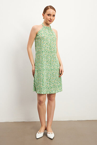 MODAGEN Women's Green Patterned Halter Short Dress