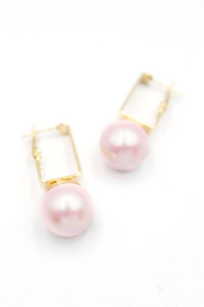 MENESSA أقراط اللؤلؤ الوردي