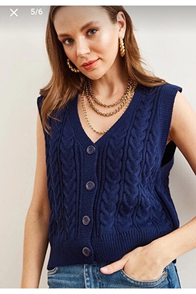 By Nilgün Akay Νεανικό γιλέκο μοντέλου