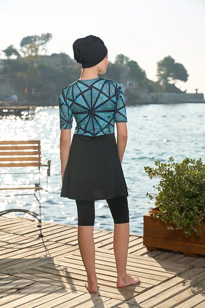 Estiva Half Plus Size Hijab Swimsuit with Short Sleeve Tights