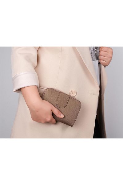 Bagacar Кафяв квадратен дамски портфейл с цип