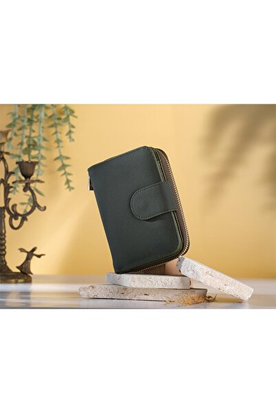 Bagacar Жіночий гаманець квадратної форми з хакі застібкою-блискавкою