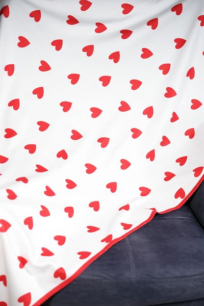 moris home VALENTINE'S DAY PATTERNED TELEVISION BLANKET 130X170