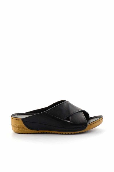 Bambi Black Genuine Leather Women's Slippers K04331031203