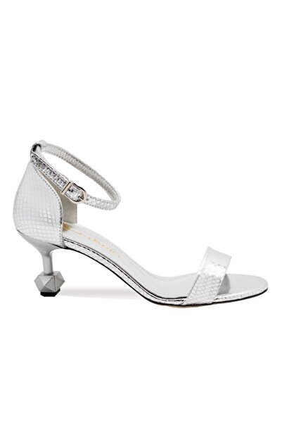 Vario Silver Colored Shoes