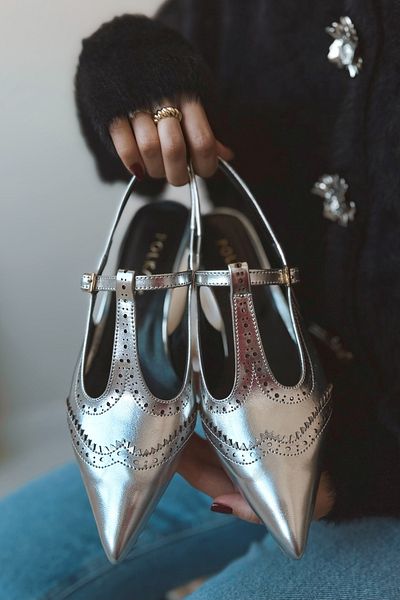 POLKA STORE Pantofi de damă Diana Retro cu vârf ascuțit cu cataramă cu toc