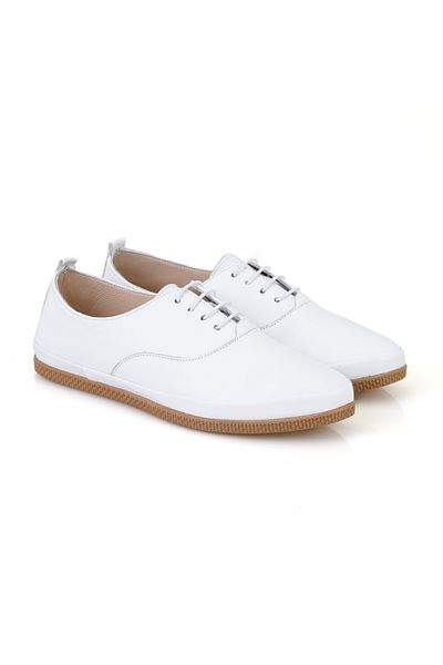 Desa Women's White Leather Desacomfort Casual Shoes