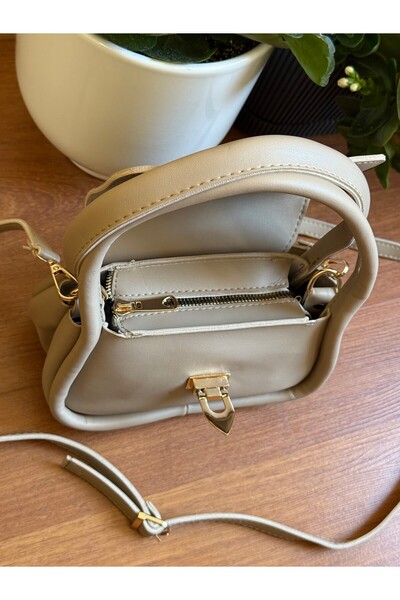 ZEYS Women's Shoulder Bag with Colorful Lock Detail