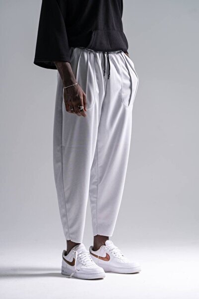 Superbluemexico Men's Pocket Detailed Baguette Carrot Trousers