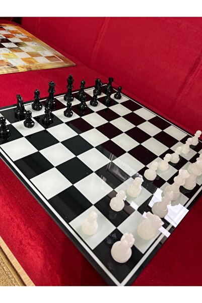 bergibo Özel Tasarım Cam Satranç Takımı - 40x40 cm