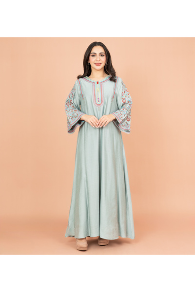 IKKXA جلابية بياقة ماندارين مطرزة يدوياً