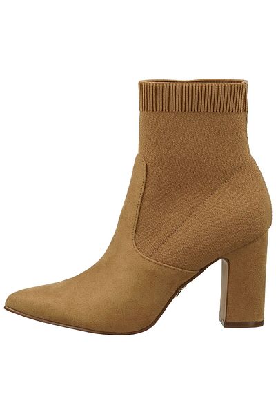 Steve Madden Vyhladzovanie