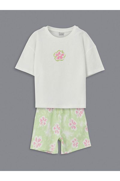 LC Waikiki Ecru Crew Neck Floral Girl's T-Shirt and Shorts