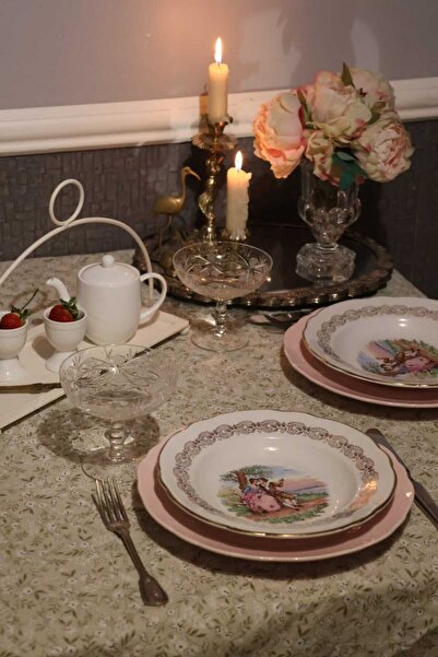 vintagetasarım مفرش طاولة مكشكش زهري عتيق أخضر 150x120