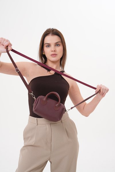 Güce Burgundy Women's Mini Small Hand and Shoulder Bag with Adjustable Strap and Zipper, Minimal Daily Stylish Gc021016