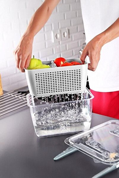 Arar Home 2-Piece 2.5 Liter Strainer Compartment Organizer Refrigerator Airtight Storage Container