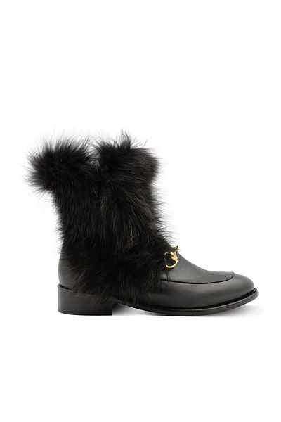 Vario Woman's Black Fur Boot