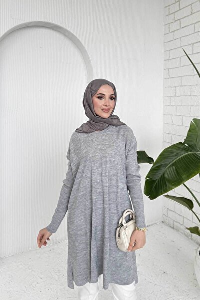 Melike Tatar GRİ Desenli Triko Tunik 70-2173