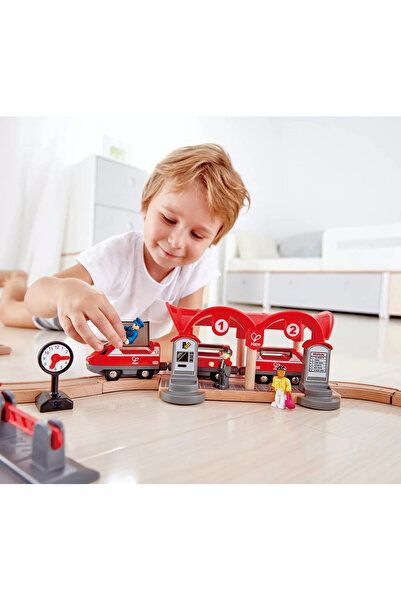 Hape Railway Set