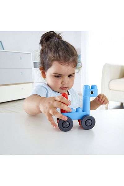 Hape Polym - Toy Cars And Creatures (8 PIECES)