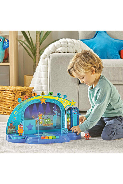 Hand2Mind Hra na hrdiny s číselnými bloky - Cinci's Show