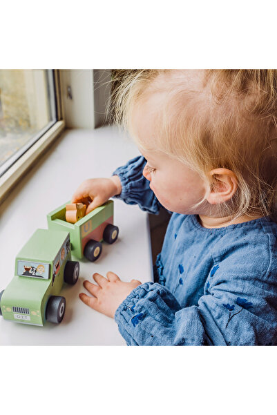 Orange Tree Toys Wooden Truck For Transporting Farm Animals,