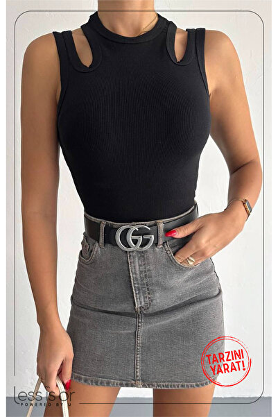 less is or قميص داخلي نافذة اللون الأسود