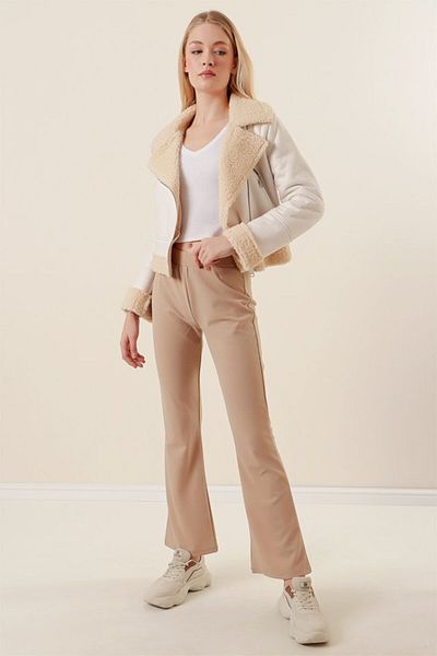 leyla sanat sanata yeni bir bakış açısı Leyla Sanat a New Perspective on Art 10220 Spanish Flare Pants - Beige