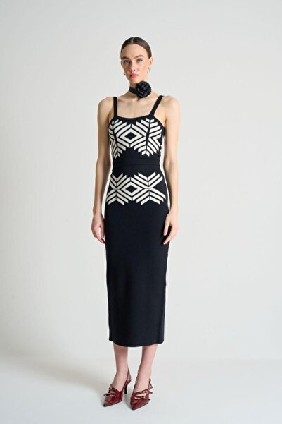 buğrahayalin Jacquard Thin Strap Knitwear Suit - Black-White Apricot