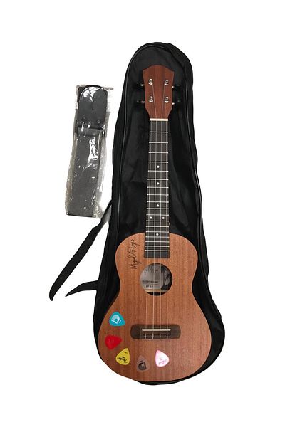 PUANDORG Miguel Artegas Soprano Ukulele Quality Product Includes Kilif+Penalari+ Aski