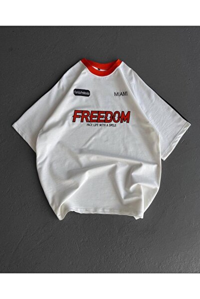 NoVibe Μπλουζάκι Unisex Plus Size Freedom με στάμπα στο γιακά, κόκκινο κοντομ...