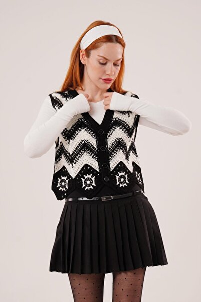 nedo7 Tiana Zigzag Transitional Knitwear Knitted Black Vest