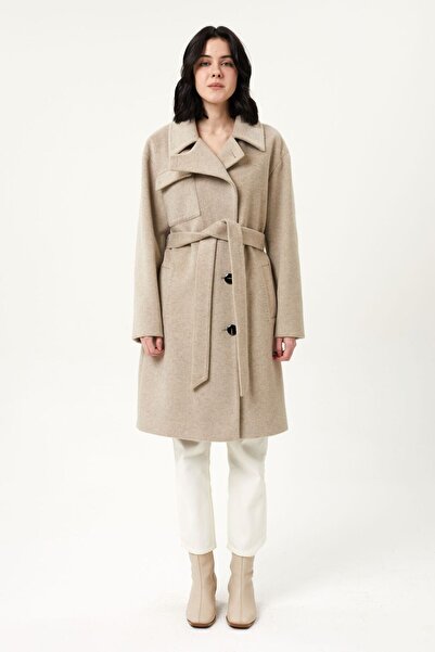 AGSPARK BELDEN KEMERLİ GÖĞÜS CEP DETAYLI ÖNDEN DÜĞMELİ PUNTO İŞLEMELİ KABAN