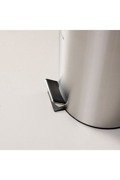 ROYALFORD 12 liter Stainless Steel Pedal Dustbin RF12091