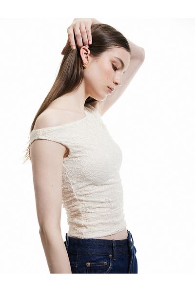 Koton Slim Fit Drape Detail Asymmetric Neck Sleeveless Lace Blouse