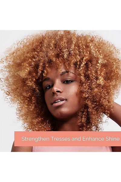 Giovanni Giovanni Smooth As Silk Deep Moisture Shampoo, with Grapefruit, Apple, & Aloe Extracts, 250 ml
