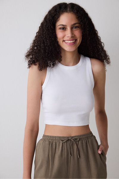 Penti Basic Crop mit weißem Oberteil von Basic Optics