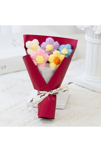 Choice Red Creative Mini Knitted Flower Bouquet, Woolen Flower Bouquet, Floral Decoration