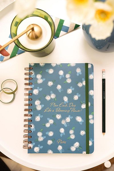 Matt Notebook A5 15x21 cm Bloc de note nedatat cu puncte elastice spiralate flori