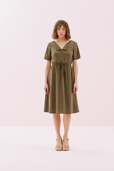 Roman Yakası Boncuk İşlemeli Midi Boy Elbise Haki Y2511006_023