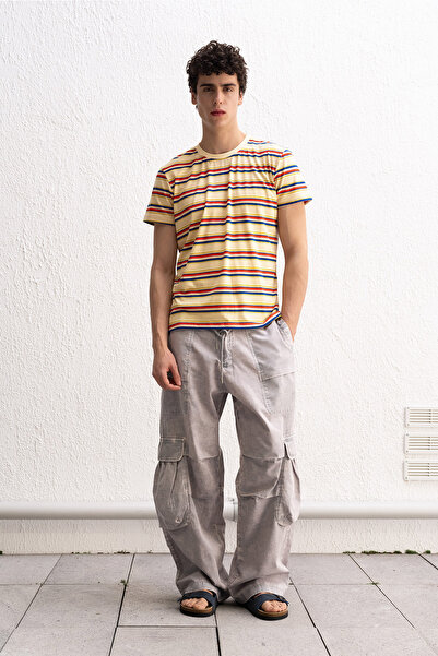 GIESTO TRICOU CU DUNGI CU CROP RELAXAT