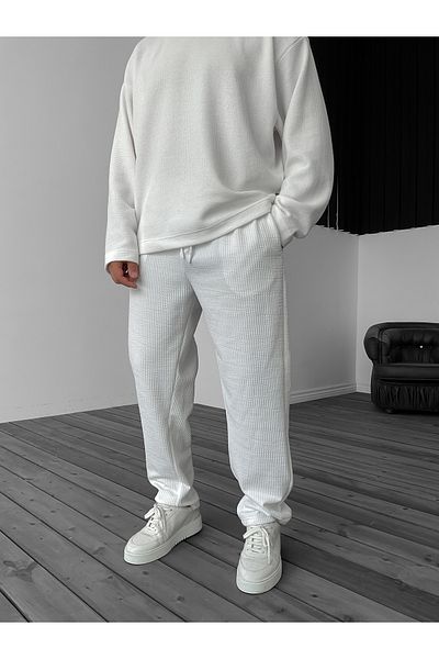 BYBASICMAN White Embossed Pipe Leg Trousers Ke-5030