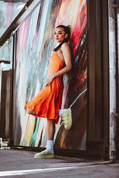 UGG W GOLDENGLOW SLIDE GOLDEN