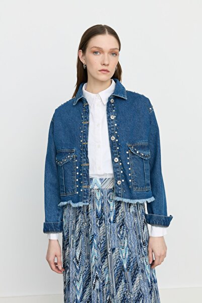 Nihan Parlak Taş Aksesuarlı Crop Kot Denim Ceket İndigo