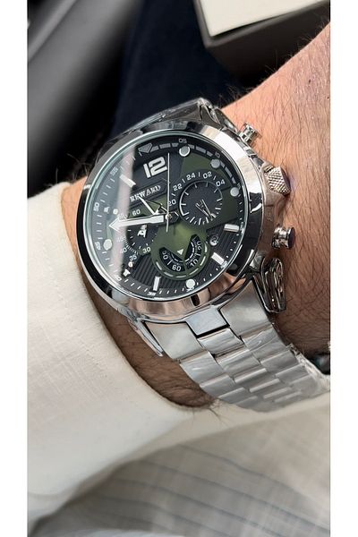 Reward Brand Wristwatch