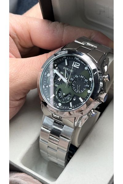 Reward Brand Wristwatch