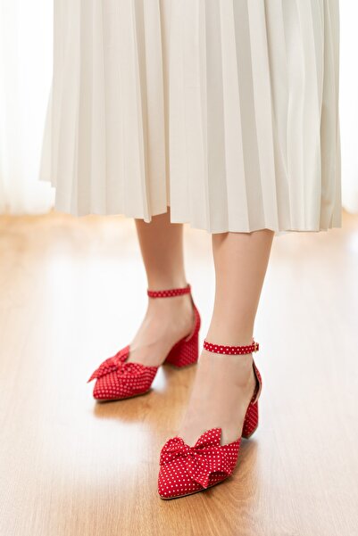 DİVOLYA Toli Kırmızı Puantiye Fiyonklu ( 5 Cm Topuklu ) Günlük Kullanım Ayakkabı
