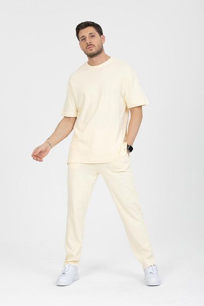Store Men's Cotton Set - Comfortable Joggers and T-Shirt, Ideal for Casual Elegance